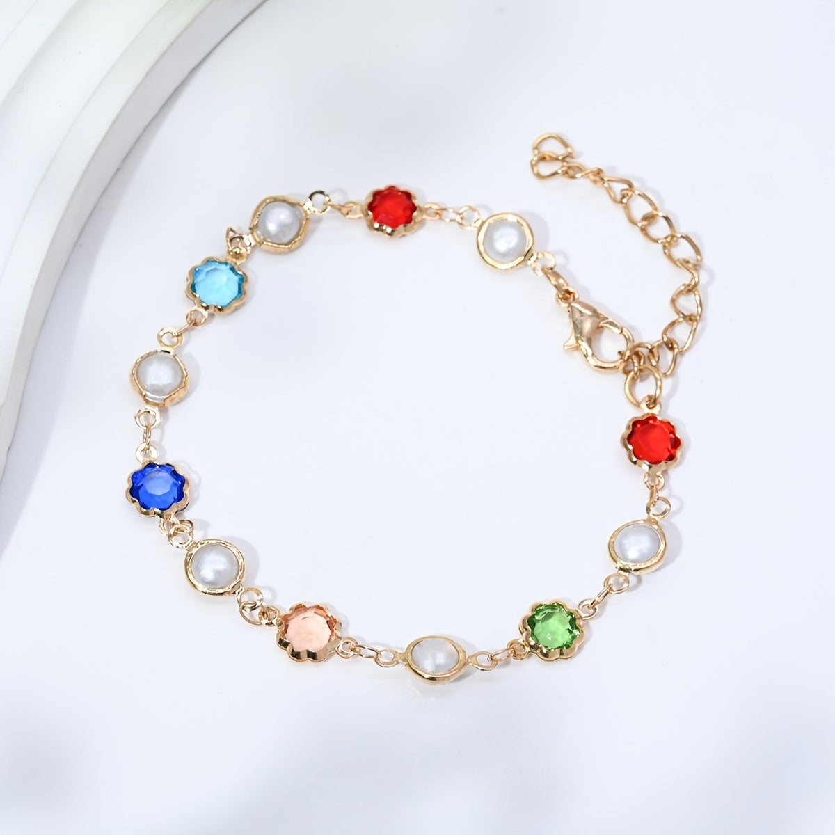 1 Piece Of Simple And Stylish Candy-colored Love Heart Bracelet For Ladies, A Gift For Girlfriend On Valentine's Day