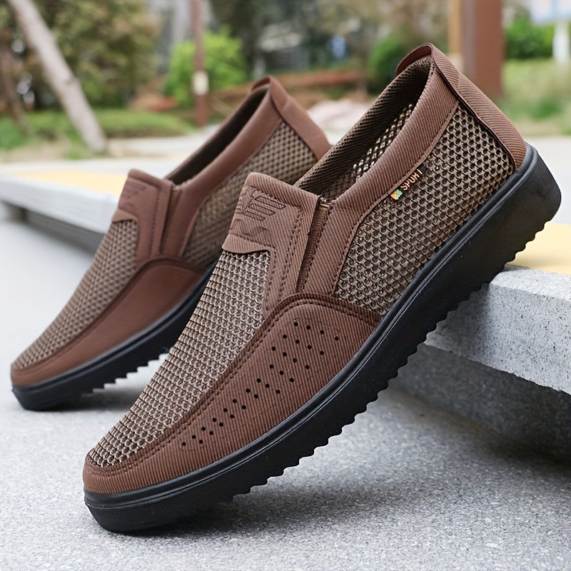 Ultra Lightweight Slip on Casual Shoes, Men'S Comfy Low Top Walking Shoes for Outdoor Fishing Park Workout