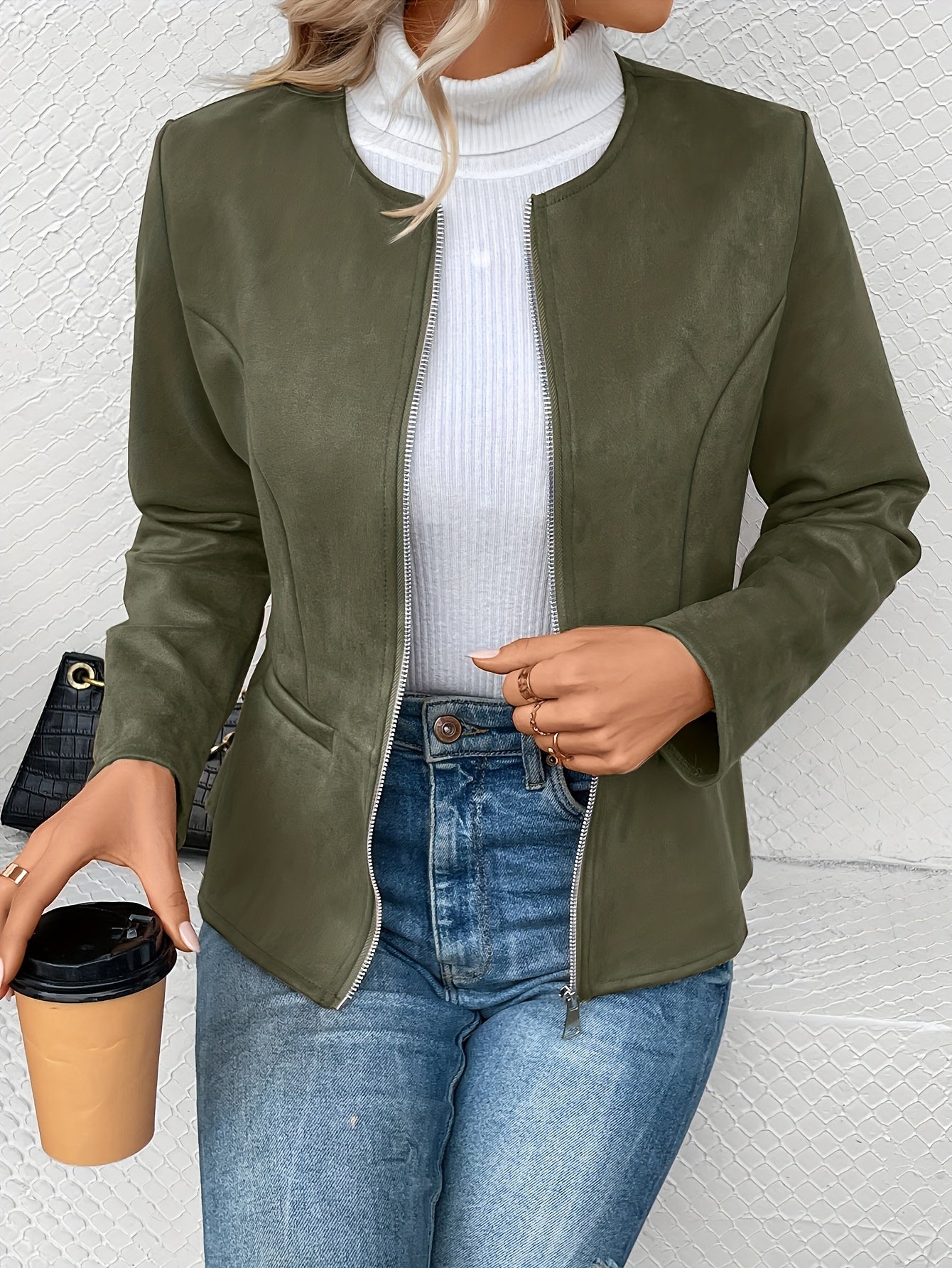 Women'S Stylish Round Neck Fitted Long Sleeve Cardigan with a Short Zip-Up Jacket.