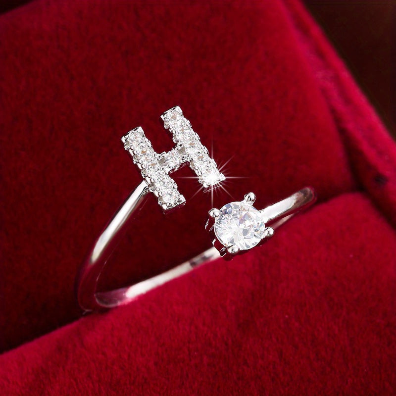 Fashionable 26 English Letters Four-Prong Synthetic Synthetic Zirconia Open Adjustment Ring
