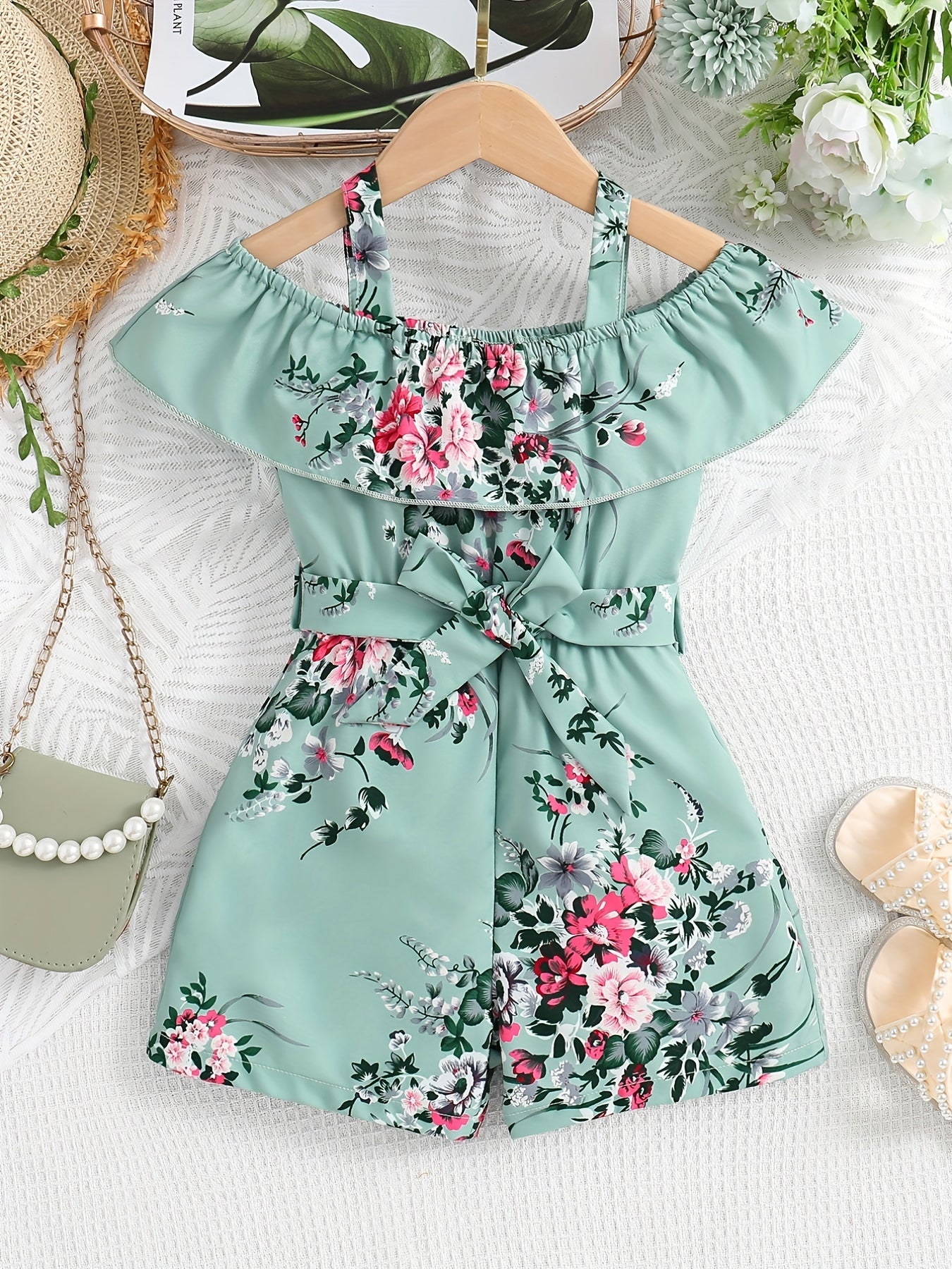 HWMFSNHFZ Girls' Off-Shoulder Floral Print Jumpsuit with Ruffled Sleeves & Waist Bow - Vibrant Pink & Green Summer Casual Outfit, Short Sleeveless Dress for Playdates & Outings, Playful Design, Comfortable Fit, for Outdoor