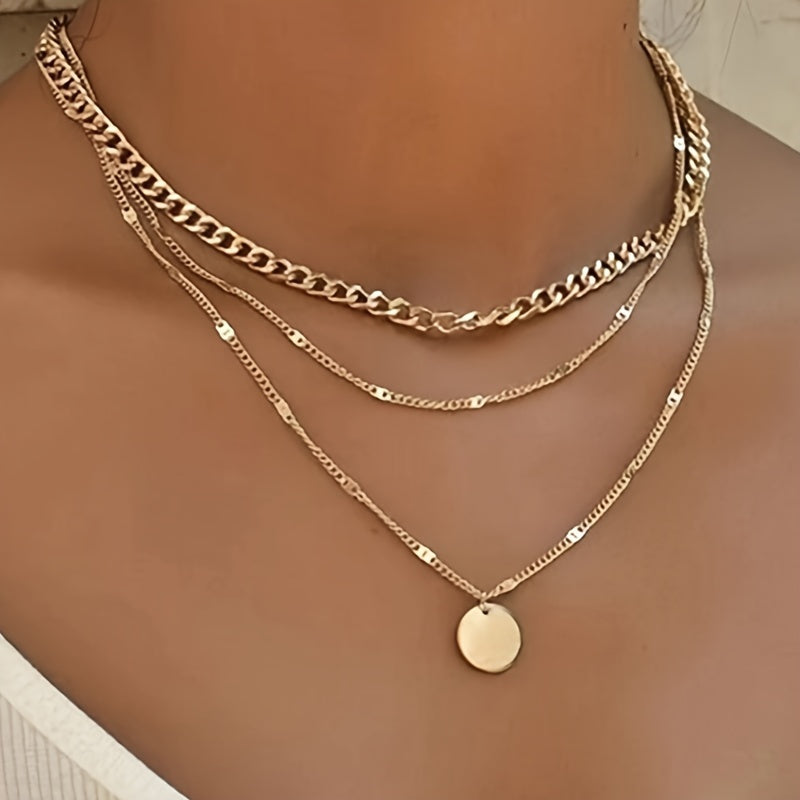 Elegant Boho-Chic Triple Layer Chain Necklace with Round Pendant - Perfect for Casual Attire & Special Occasions, Valentine's Gift, European And American Style, Women's Fashion