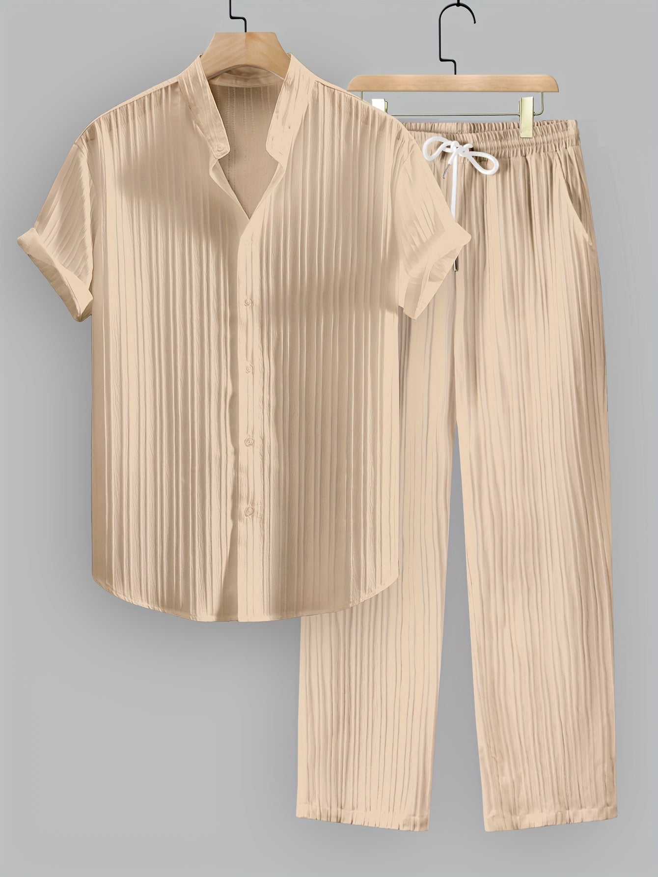 Men's summer solid color striped 2pcs set, casual and fashionable stand-up collar short-sleeved shirt, drawstring trousers, suitable for summer casual daily wear, beach vacation