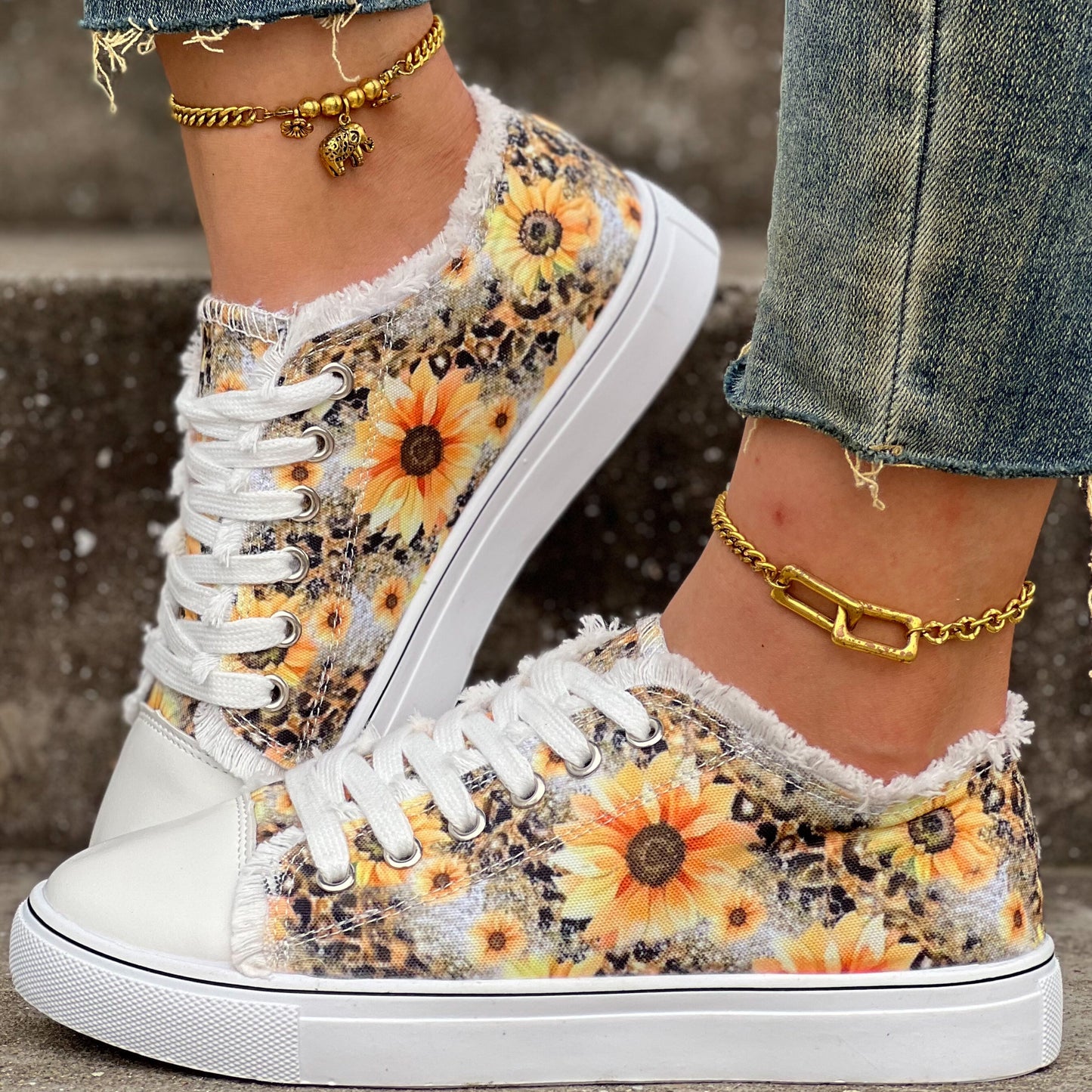 Fashion Printed Sun Flower Strap Casual Shoes
