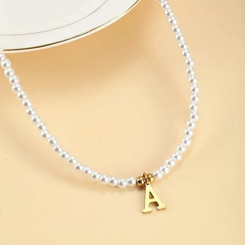 Hot Selling Fashion Beaded 26 Letter Necklace Alloy Electroplated 18K Gold Plated Women's Clavicle Chain Necklace