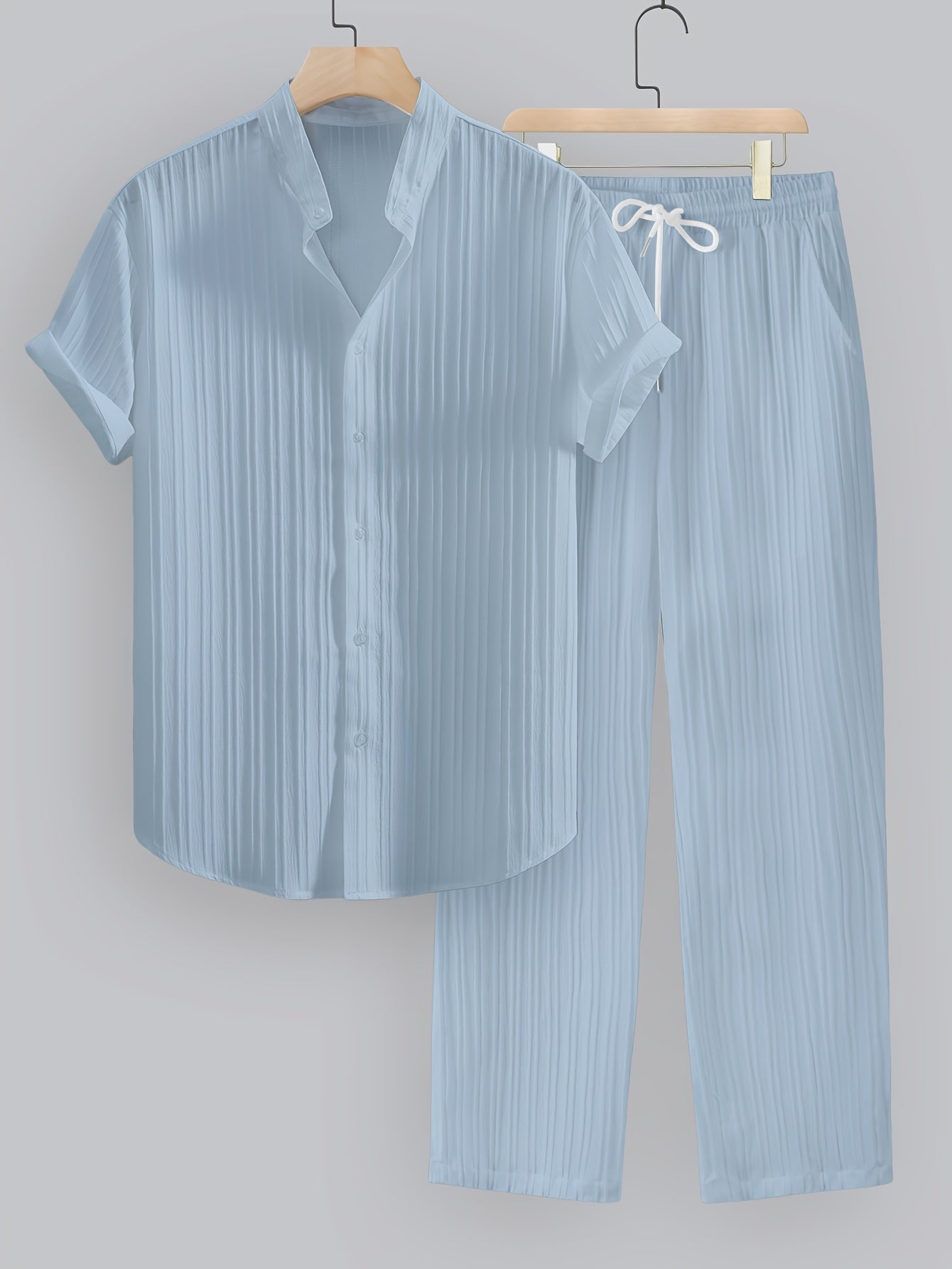 Men's summer solid color striped 2pcs set, casual and fashionable stand-up collar short-sleeved shirt, drawstring trousers, suitable for summer casual daily wear, beach vacation