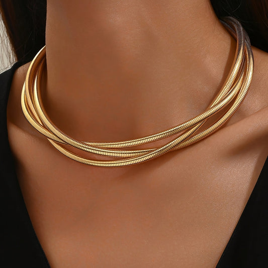 Vintage Minimalist Twisted Snake Bone Metal Necklace for Women - Golden-Toned Layered Chain Jewelry, Everyday Elegance & Versatile Gift for Casual or Formal Occasions, Snake Necklace, Fashion Statement, Elegant Jewelry, Textured Jewelry, Statement Jewelry