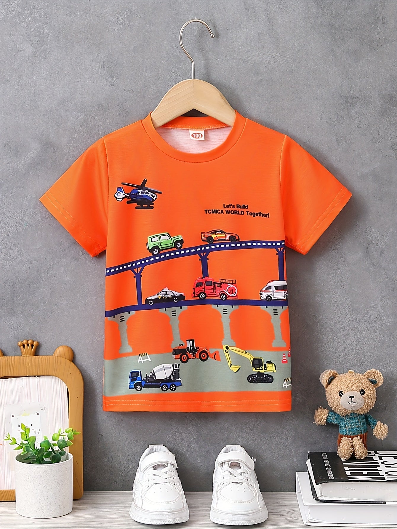 Boys' Summer T-Shirt with Cartoon Car Print - Soft Polyester & Spandex Blend, Casual Round Neck Tee for Youngsters, Leisure Style, Conventional Version, Xia