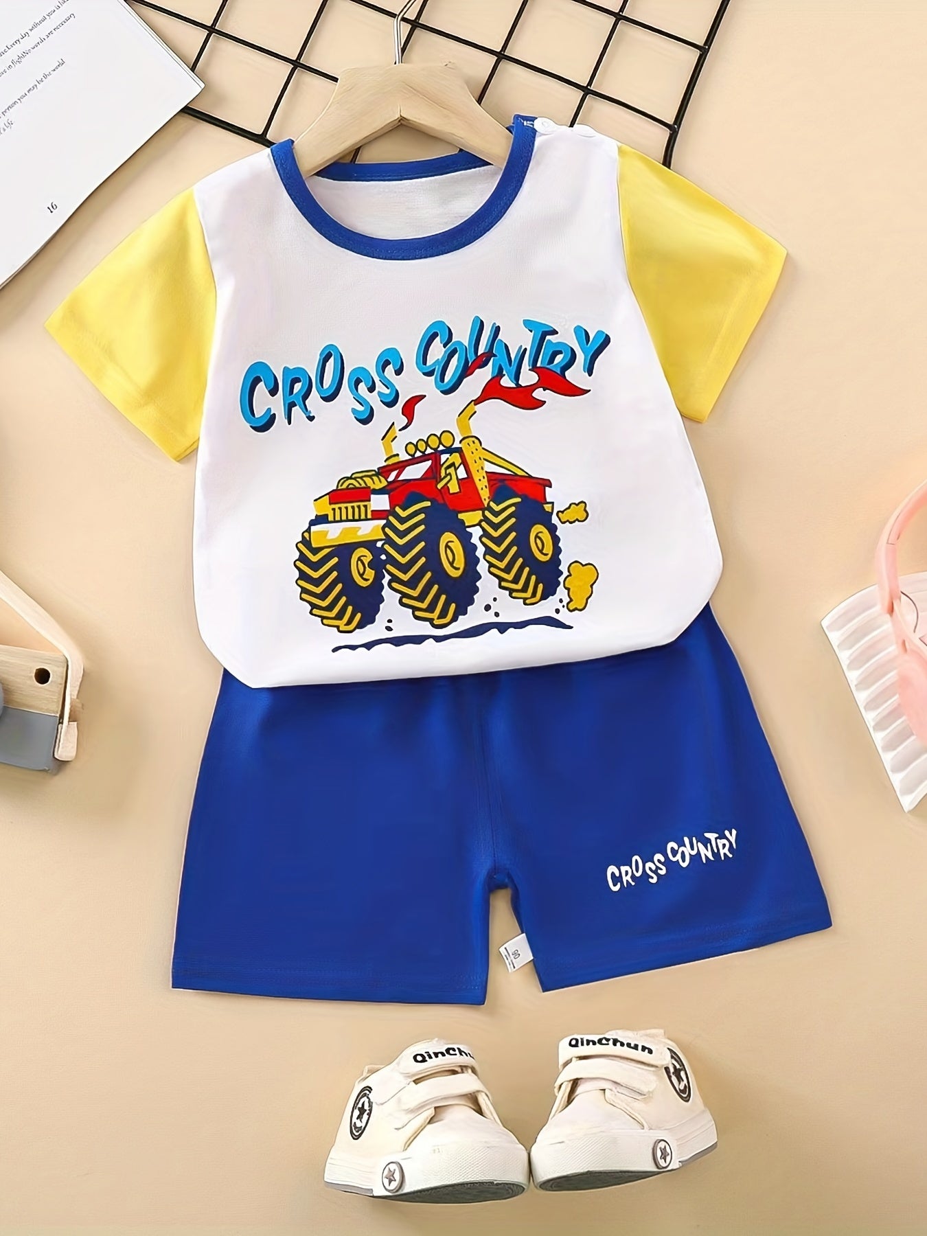 Boys Cartoon Off-road Truck "Ride Like The Wind" Casual Outfit Round Neck T-shirt & Shorts For Summer Boys Clothes