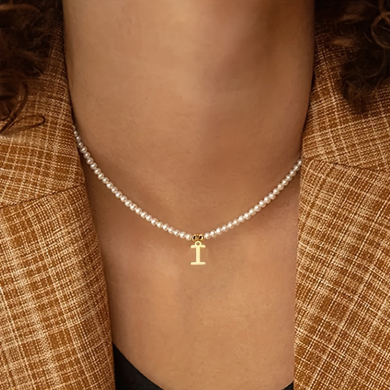 Hot Selling Fashion Beaded 26 Letter Necklace Alloy Electroplated 18K Gold Plated Women's Clavicle Chain Necklace