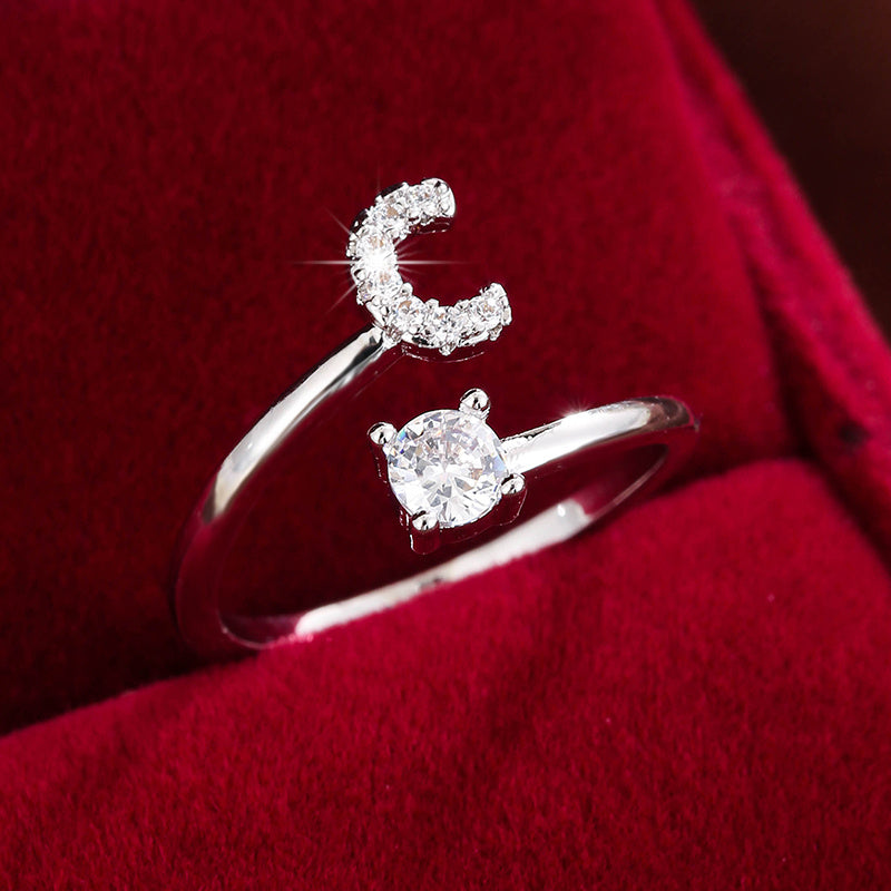 Fashionable 26 English Letters Four-Prong Synthetic Synthetic Zirconia Open Adjustment Ring