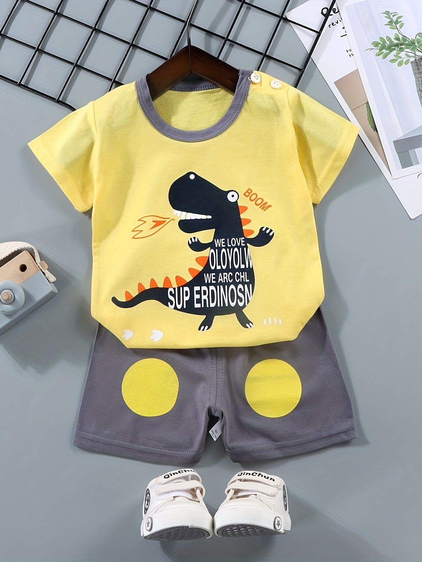 Boys Cartoon Off-road Truck "Ride Like The Wind" Casual Outfit Round Neck T-shirt & Shorts For Summer Boys Clothes