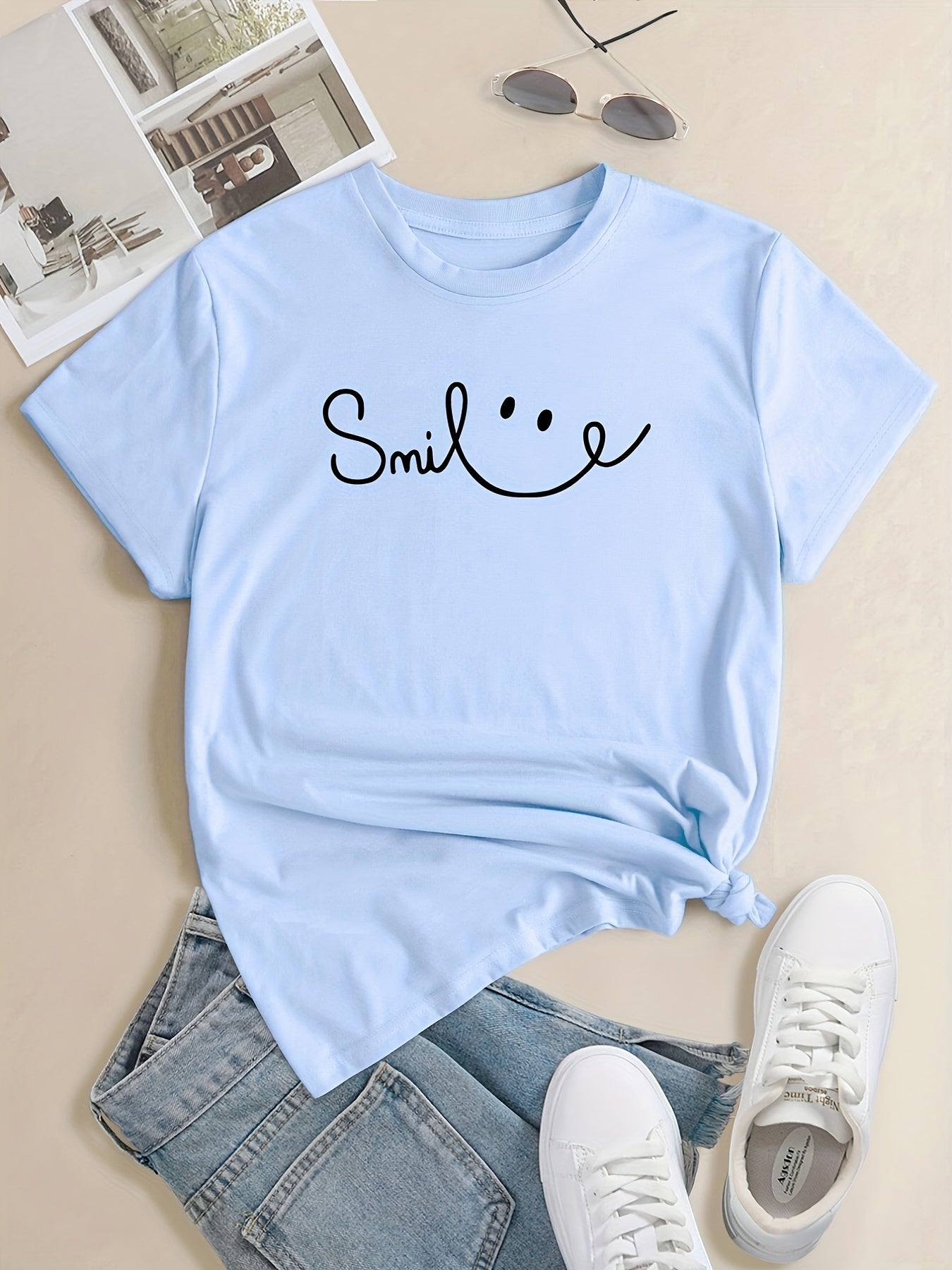 Plus Size Face Print Short Sleeve T-shirt, Women's Plus Slight Stretch Round Neck Casual Tee